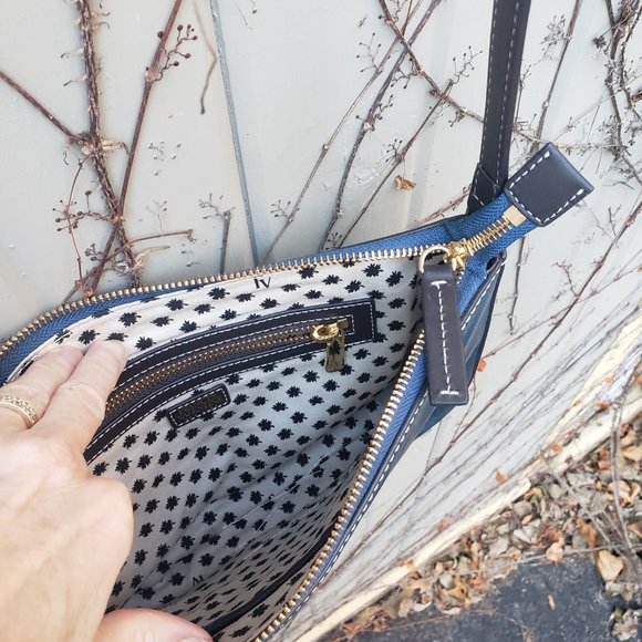 ***NEW PRICE!*** Frances Valentine Poppy Bag in two tone blue and oyster - Picture 6 of 6